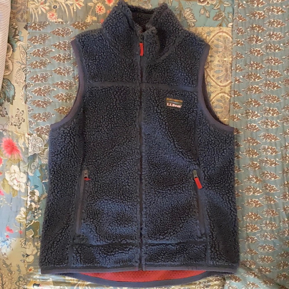 LL Bean Mountain Pile Vest